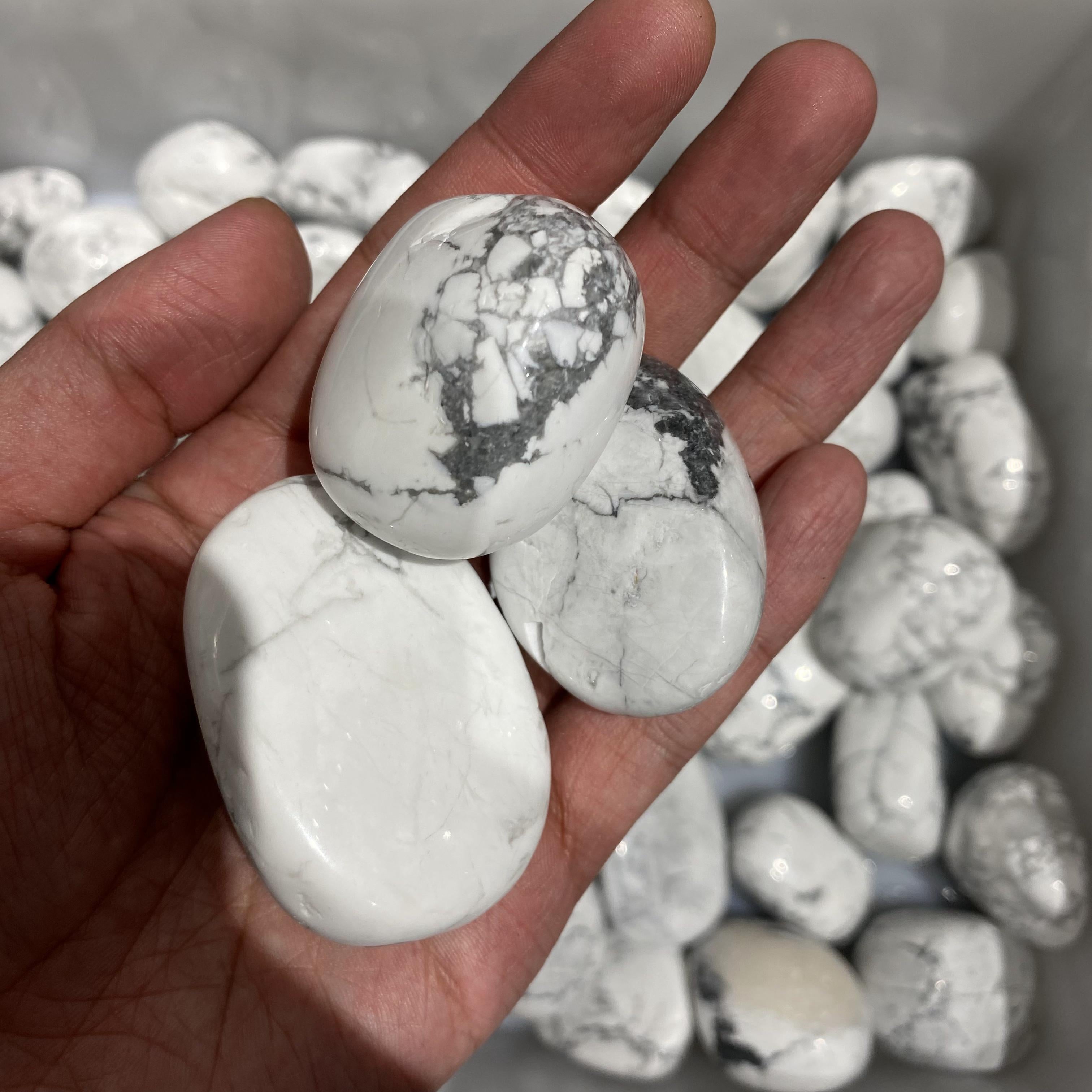 Howlite Tumbled Stones In Bulk